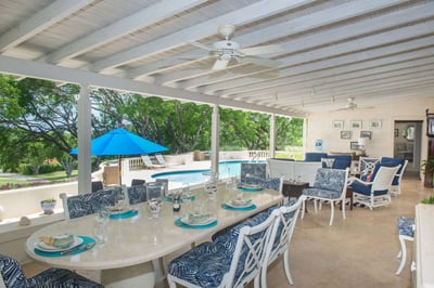 Luxury Villa Photo #3