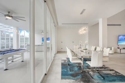 Luxury Villa Photo #24
