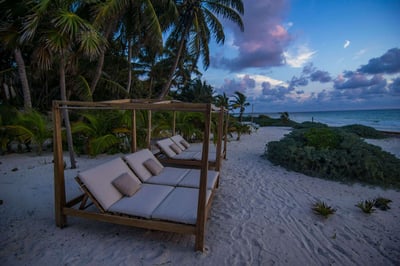 Luxury Villa Photo #6