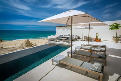 Luxury Villa Photo #9