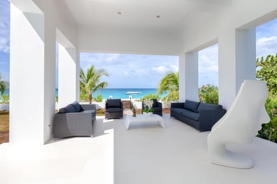 Luxury Villa Photo #9