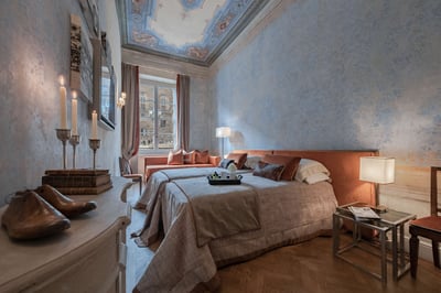 Luxury Villa Photo #10