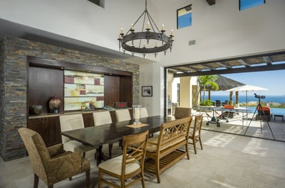 Luxury Villa Photo #15