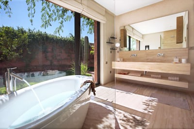 Luxury Villa Photo #15