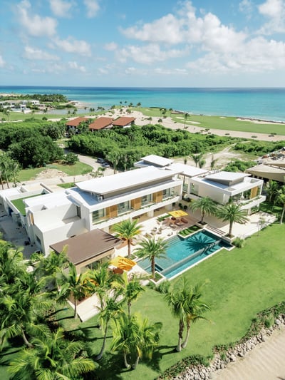 Large luxury villa with full staff and ocean views