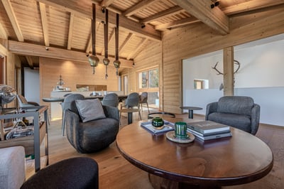Luxury Villa Photo #30