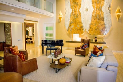 Luxury Villa Photo #12