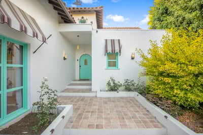 Luxury Villa Photo #9