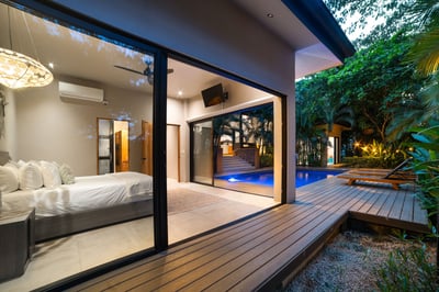 Primary Suite (King Bed)