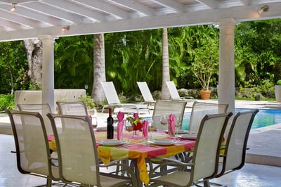 Luxury Villa Photo #15