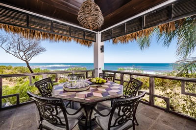 Luxury Villa Photo #11