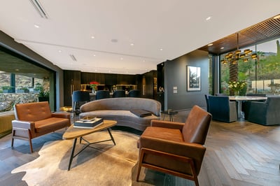 Luxury Villa Photo #29