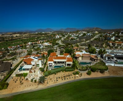 Luxury Villa Photo #30