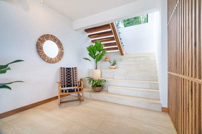 Luxury Villa Photo #31