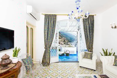 Luxury Villa Photo #21