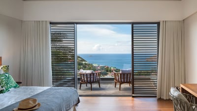 Luxury Villa Photo #35