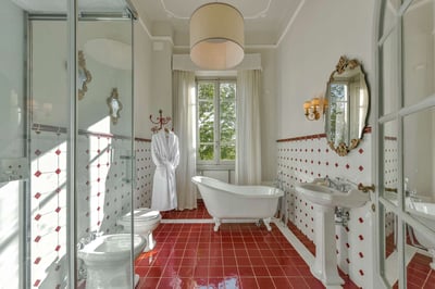 Luxury Villa Photo #24