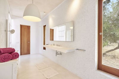 Luxury Villa Photo #20