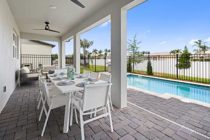 Dealer's Choice at Harbor Island Beach Club