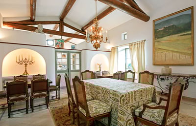 Luxury Villa Photo #13