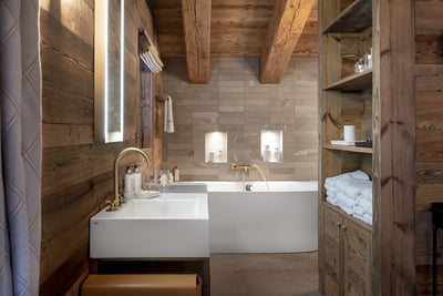 Luxury Villa Photo #23