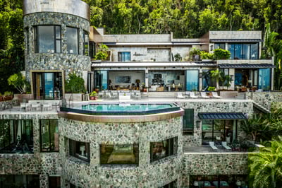 Luxury Villa Photo #7
