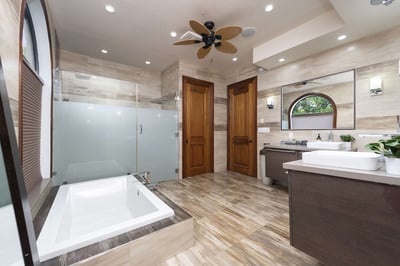 Luxury Villa Photo #39