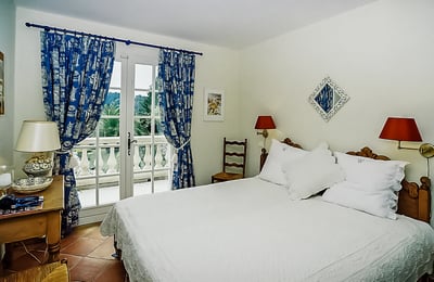 Luxury Villa Photo #8