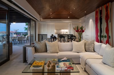 Luxury Villa Photo #16