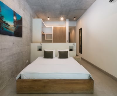 Luxury Villa Photo #16