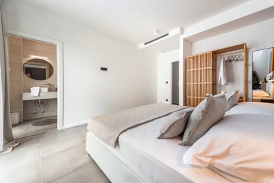 Luxury Villa Photo #53