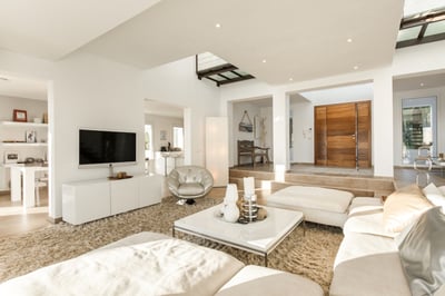 Luxury Villa Photo #27