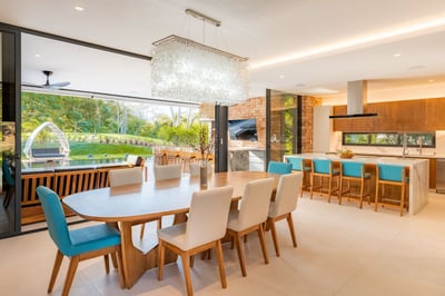 Luxury Villa Photo #19