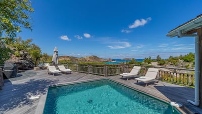 Luxury Villa Photo #2
