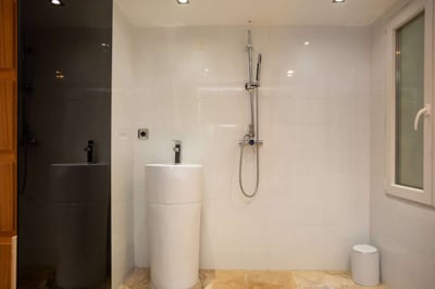 Luxury Villa Photo #25