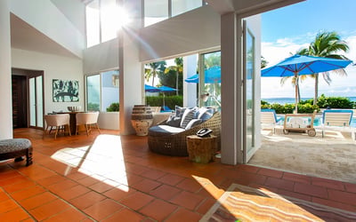 Luxury Villa Photo #14