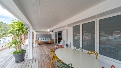 Kitchen & Dining Area