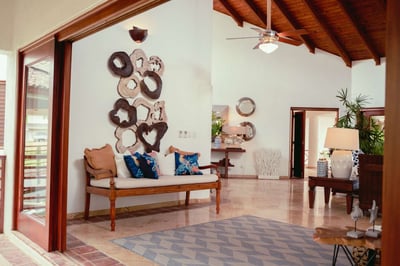 Luxury Villa Photo #30
