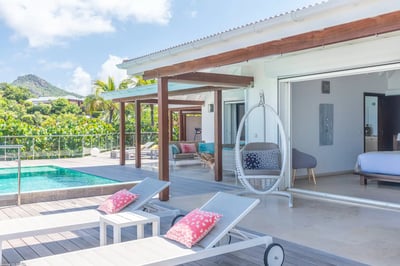 Luxury Villa Photo #15