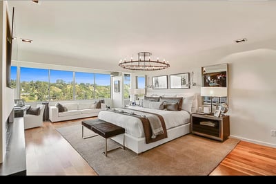 Luxury Villa Photo #30