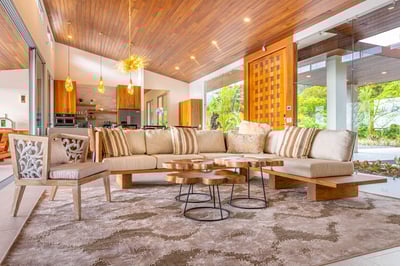 Luxury Villa Photo #33
