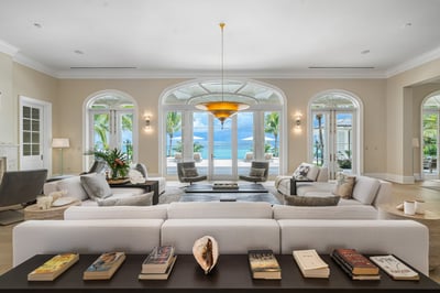 Luxury Villa Photo #36