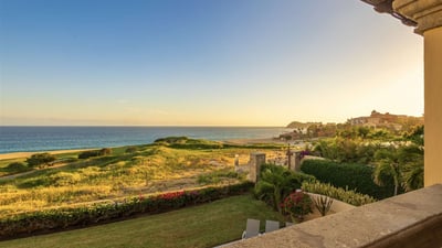 Luxury Villa Photo #60