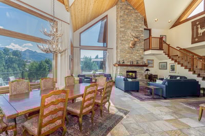 Luxury Villa Photo #4