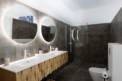 Luxury Villa Photo #38