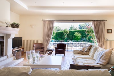 Luxury Villa Photo #10