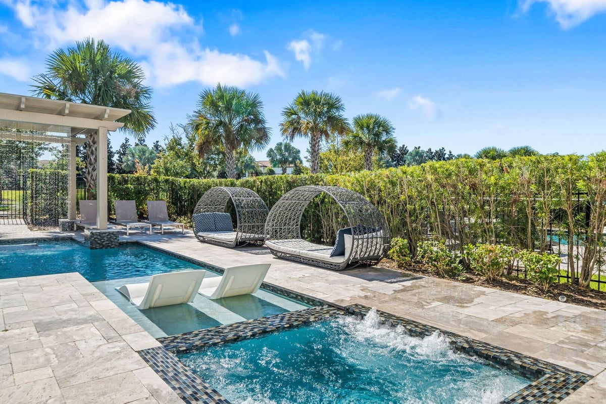 Reunion Tropical Retreat