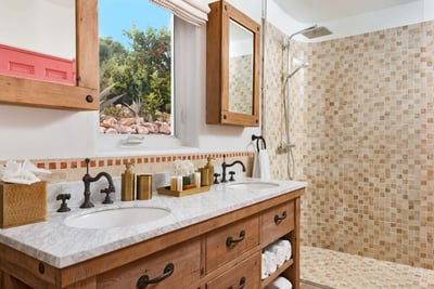 Luxury Villa Photo #27