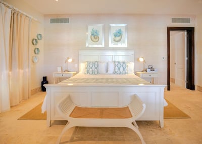 Luxury Villa Photo #25