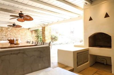 Luxury Villa Photo #8